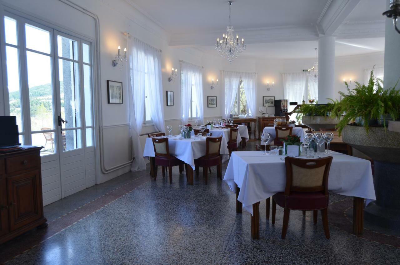 Hotel Lac Et Foret Сент-Андре-лез-Альп Экстерьер фото